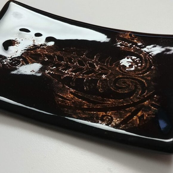 Handmade Fused Glass Cat Dish - Picture 3 of 6